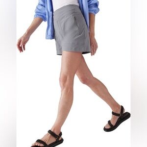 Athleta Trekkie North short